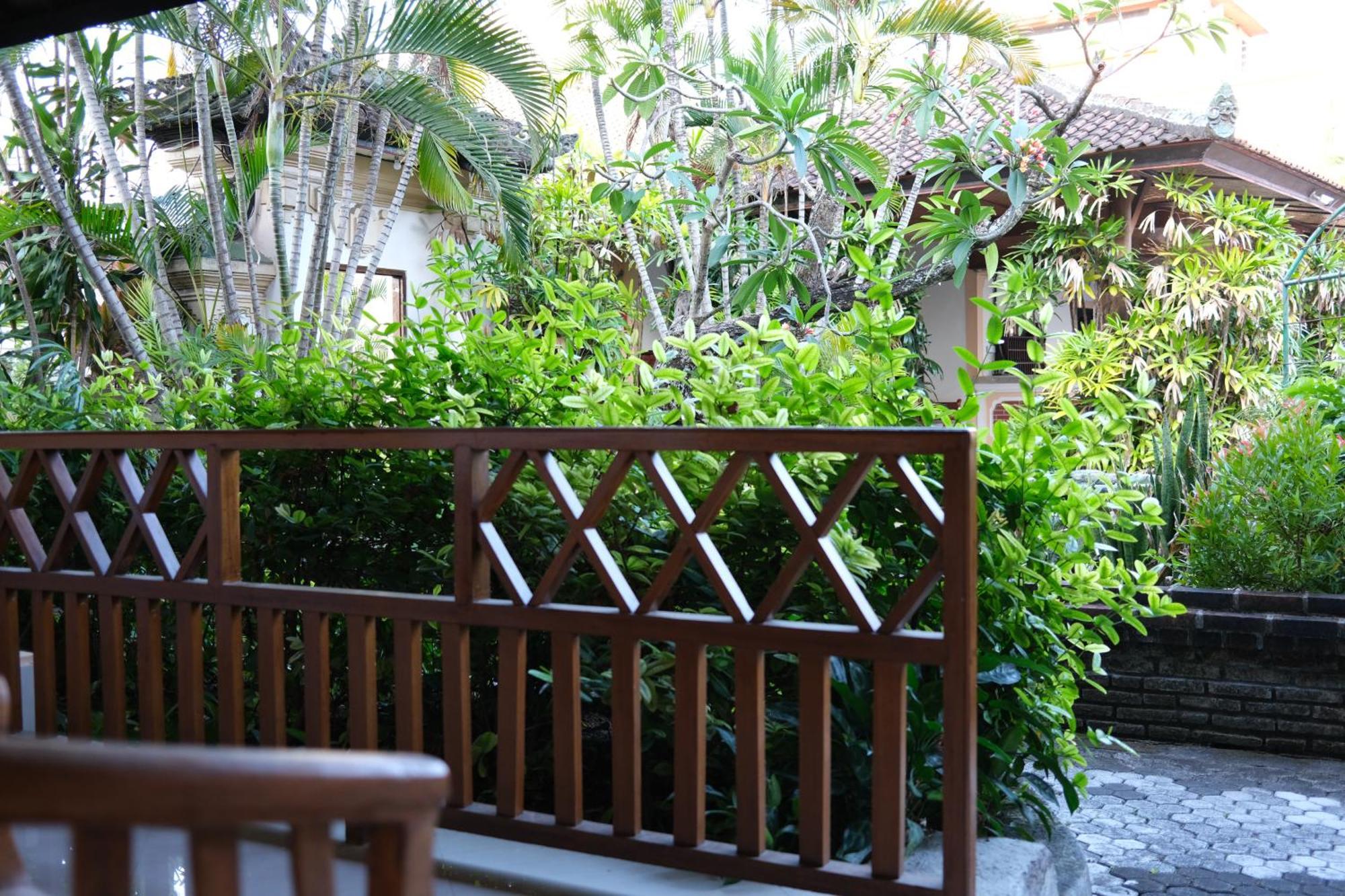 Fat Yogi Cottages Kuta  Exterior photo