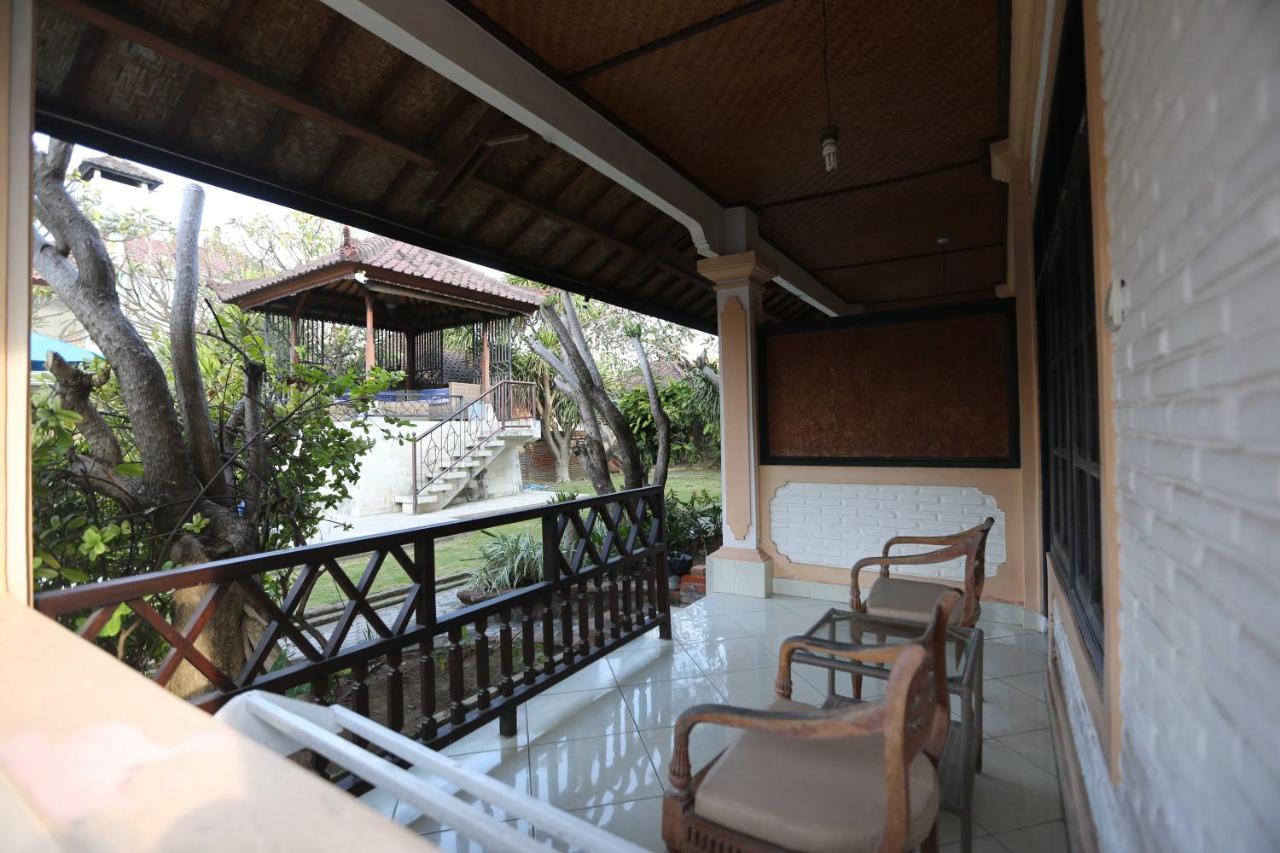 Fat Yogi Cottages Kuta  Exterior photo