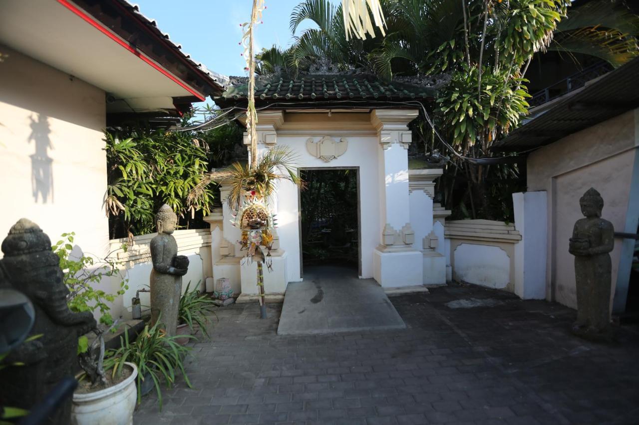 Fat Yogi Cottages Kuta  Exterior photo